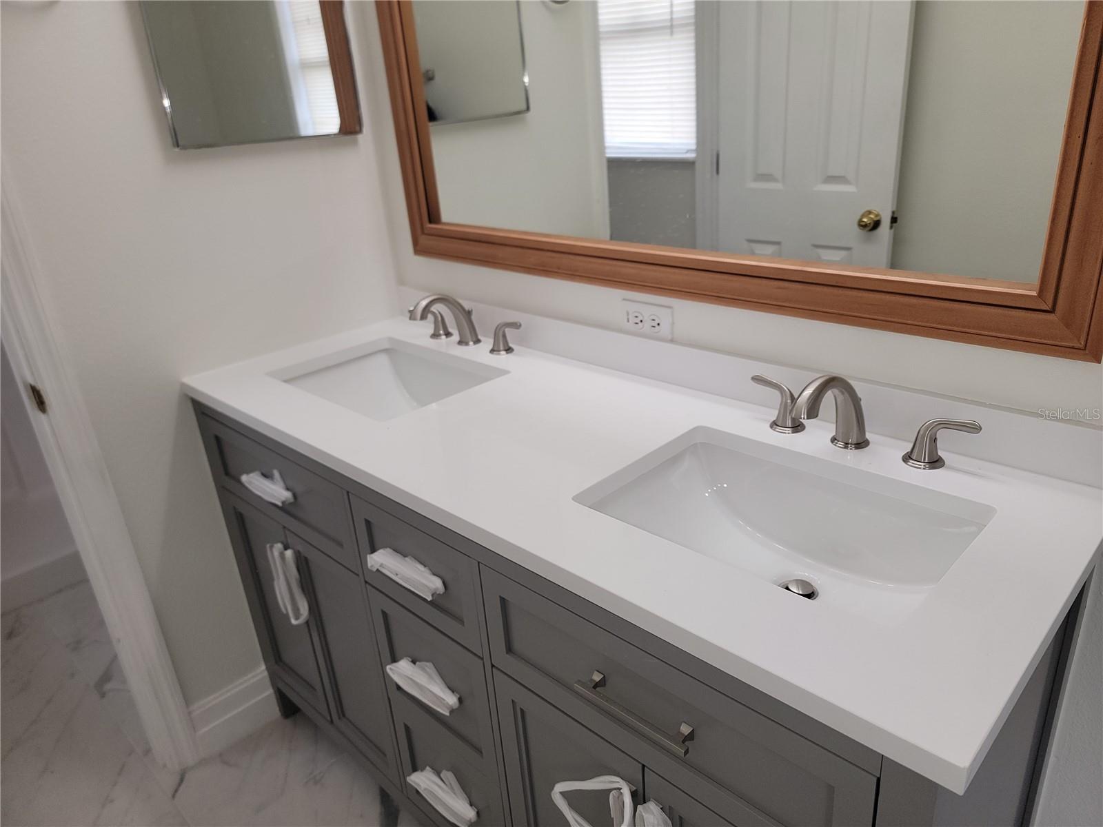 Image 14 of 19 For 358 Fairfield Drive