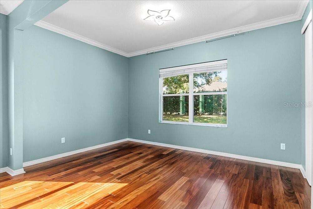 Image 25 of 46 For 352 Old Alemany Place