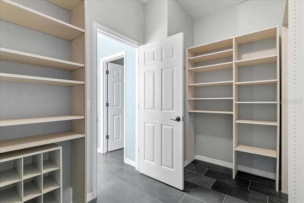 Image 30 of 46 For 352 Old Alemany Place