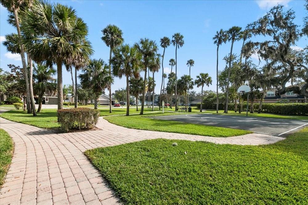 Image 39 of 46 For 352 Old Alemany Place