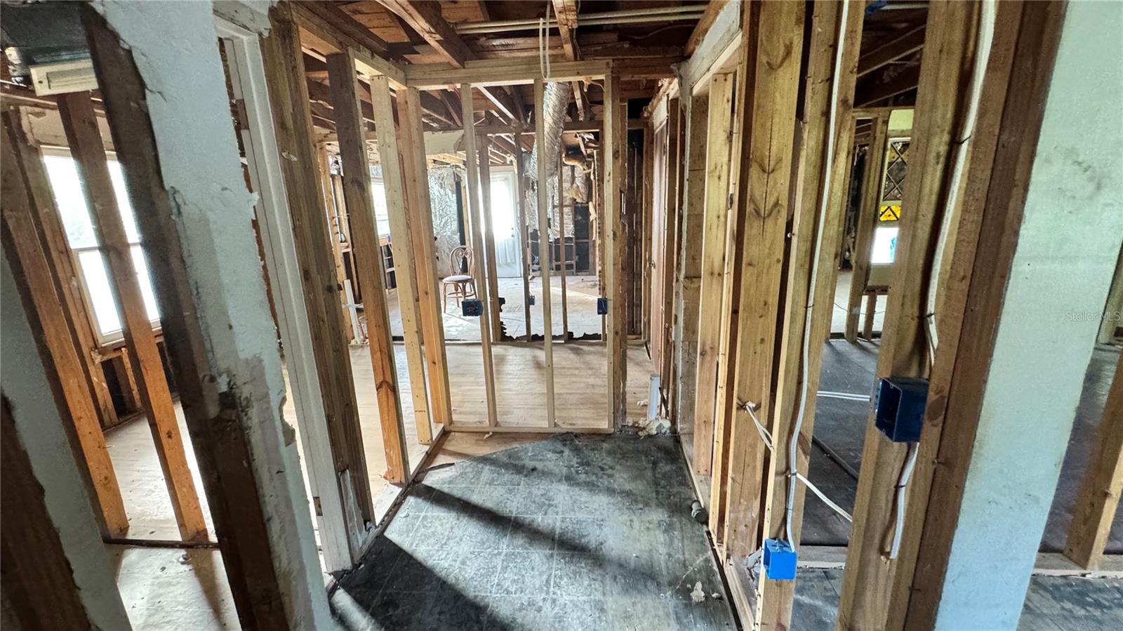 Image 4 of 14 For 1106 Arizona Avenue