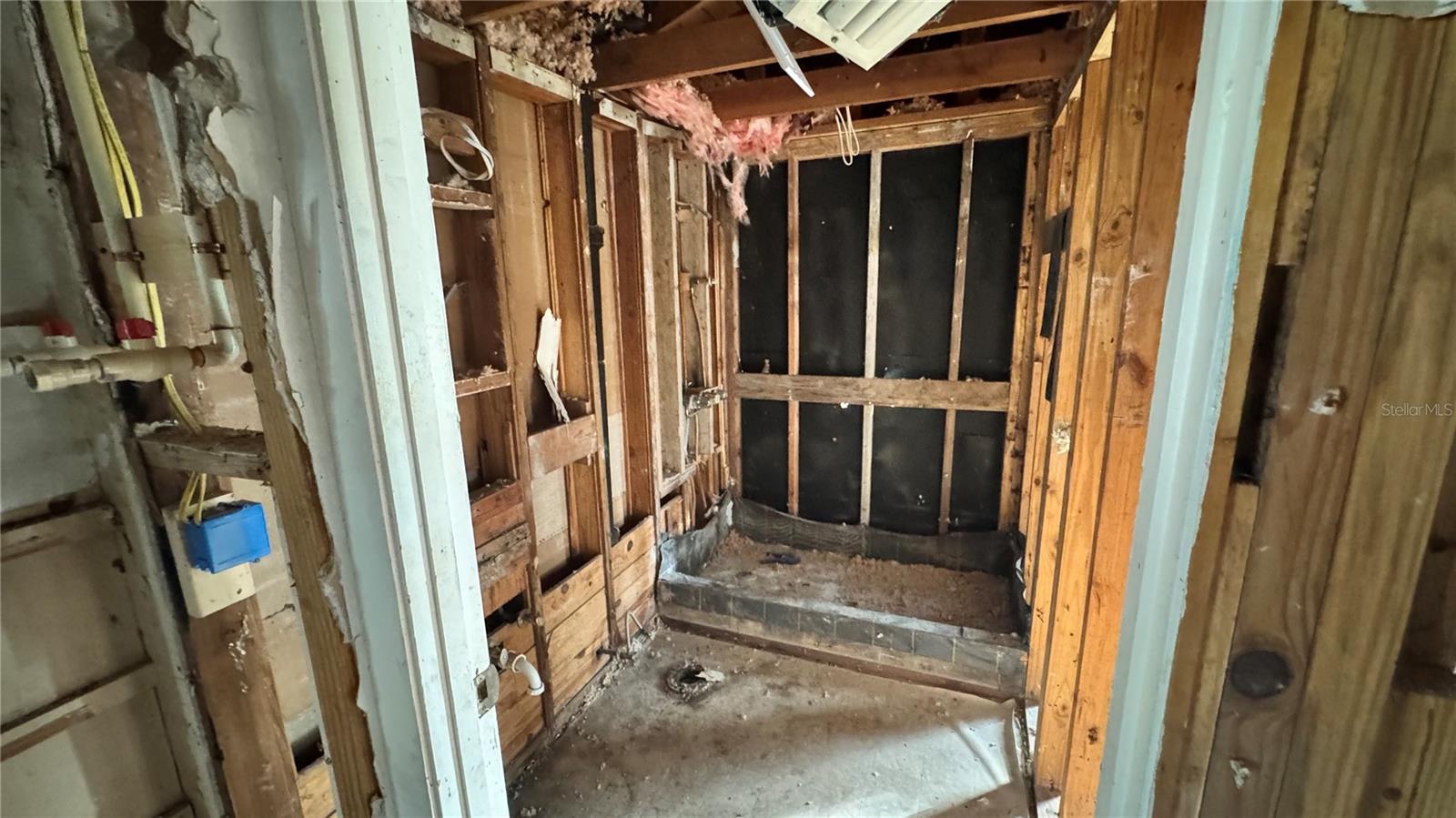 Image 5 of 14 For 1106 Arizona Avenue