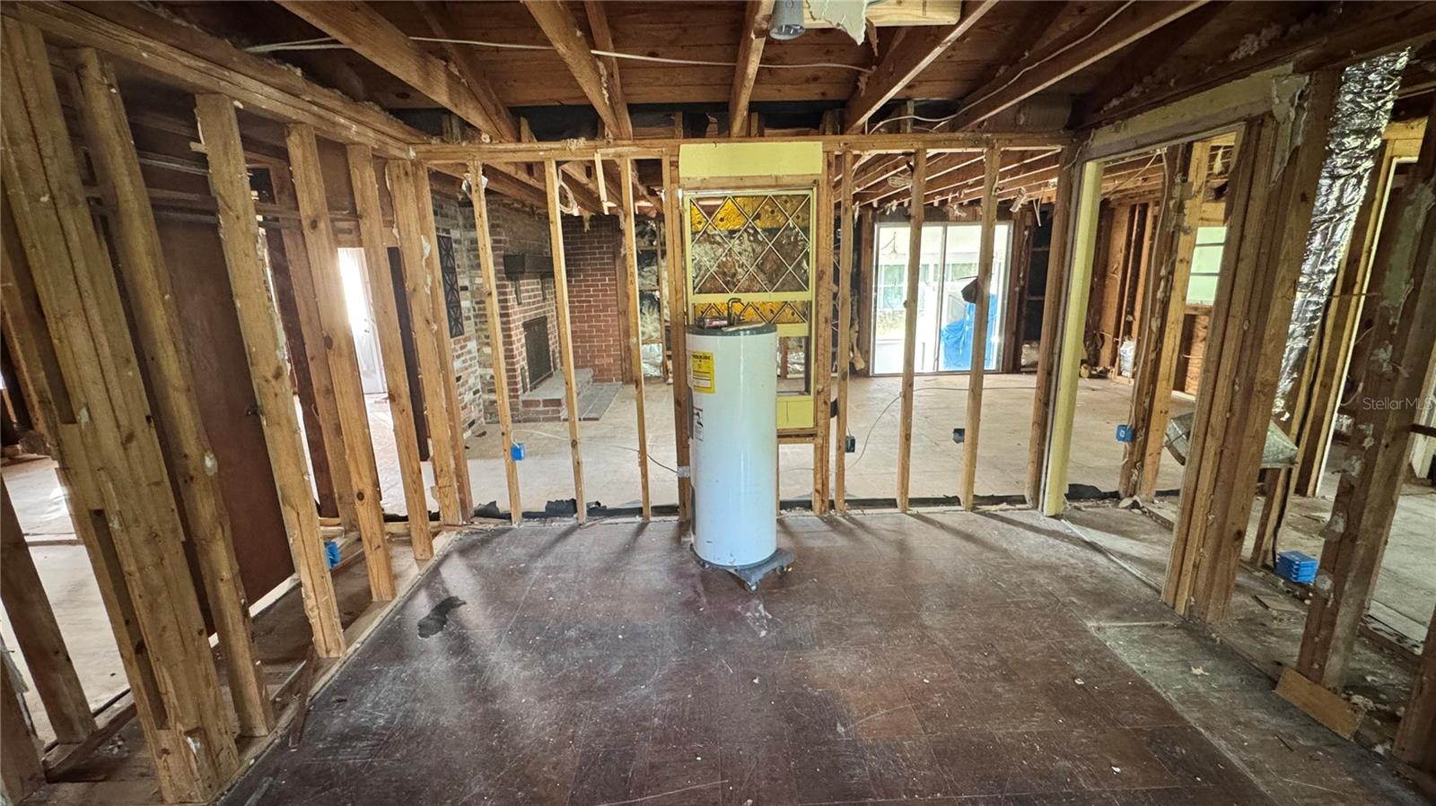 Image 6 of 14 For 1106 Arizona Avenue