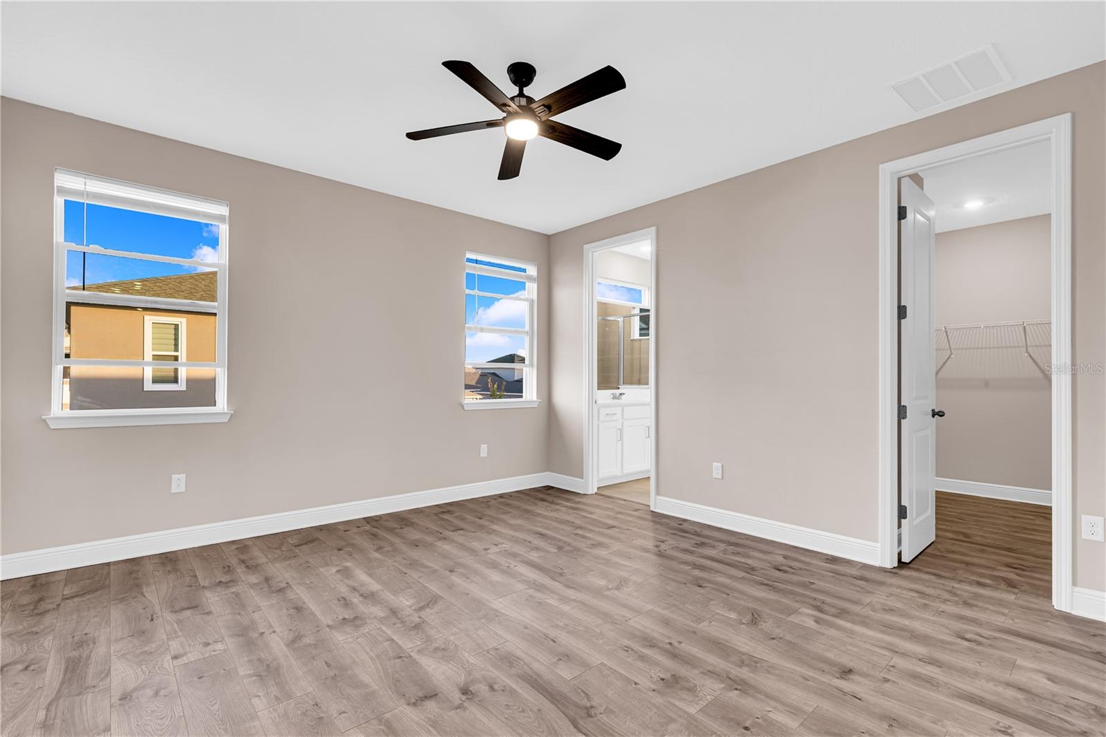 Image 13 of 48 For 10205 Pearson Avenue