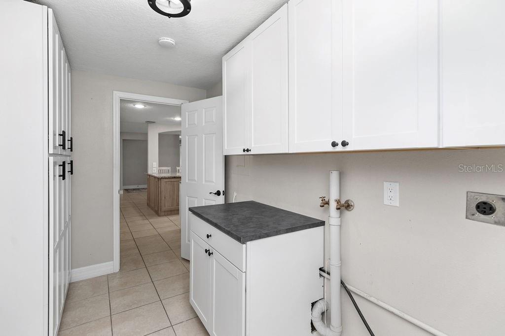 Image 10 of 40 For 3707 Sunny Drive