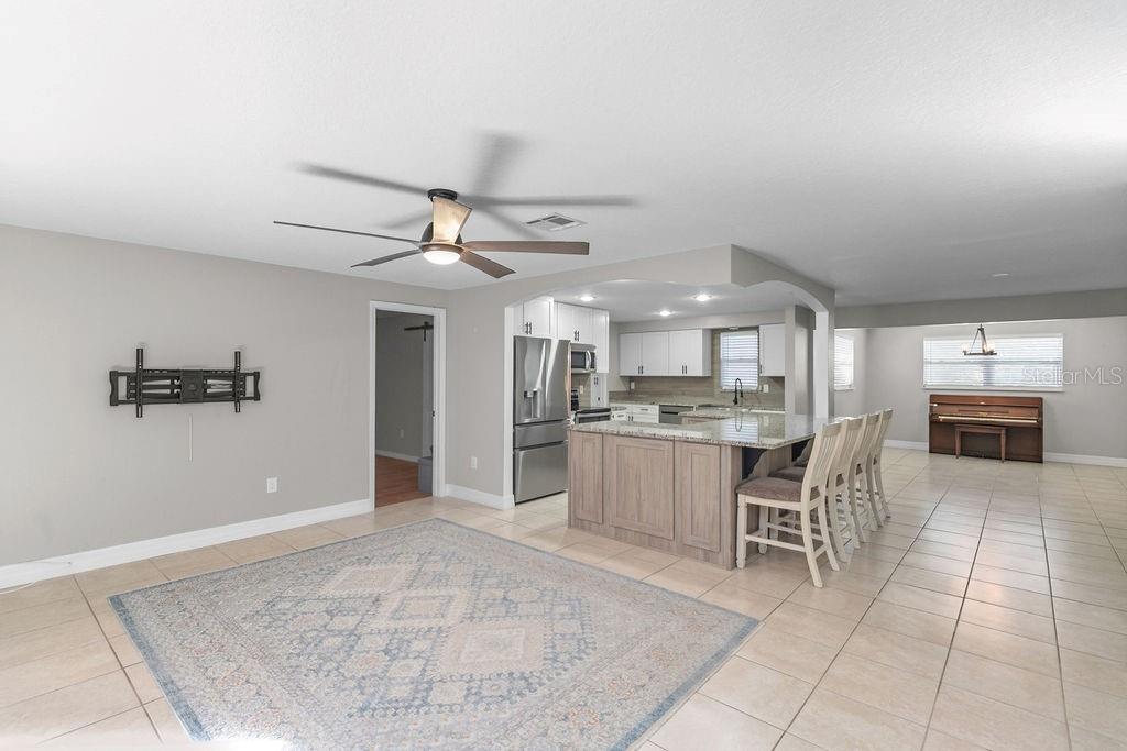 Image 8 of 40 For 3707 Sunny Drive