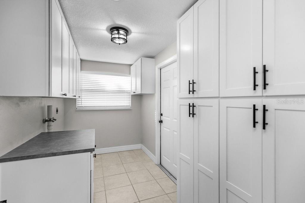 Image 9 of 40 For 3707 Sunny Drive