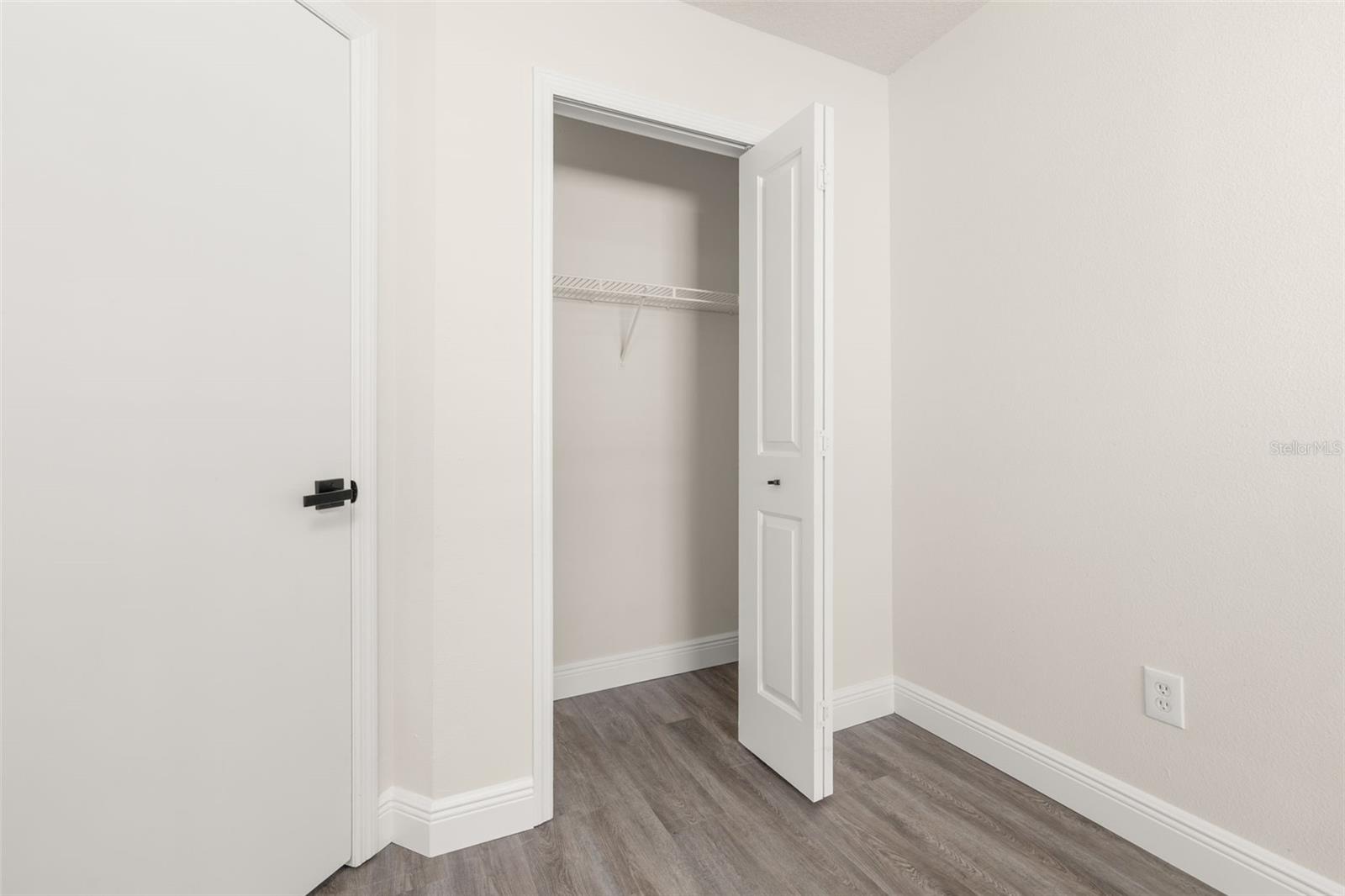 Image 23 of 32 For 142 Mango Drive