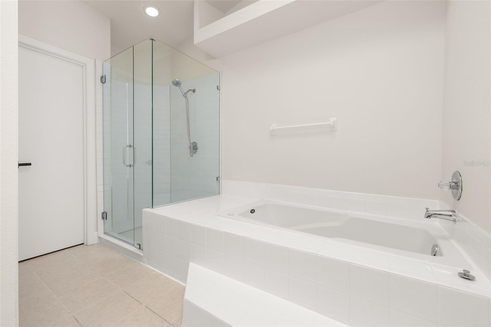 Image 29 of 32 For 142 Mango Drive