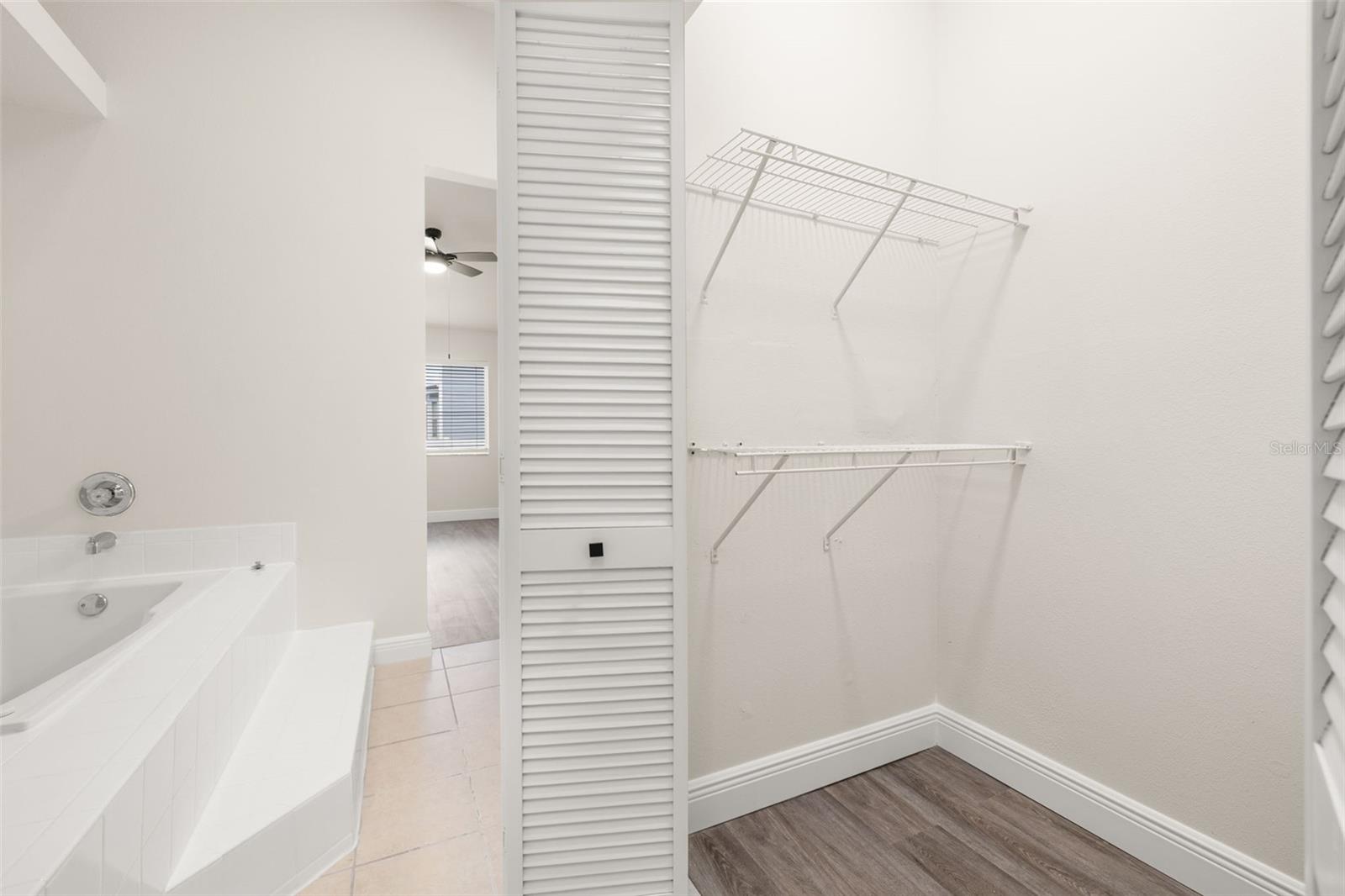 Image 30 of 32 For 142 Mango Drive