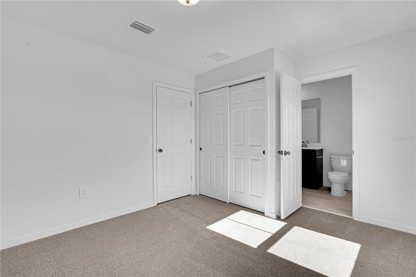 Image 14 of 31 For 16362 Bird Of Paradise Avenue