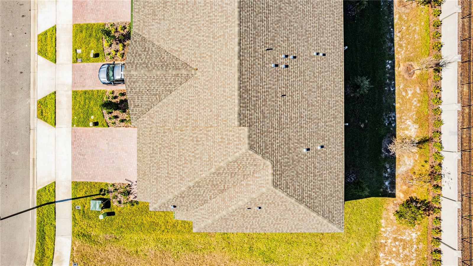 Image 23 of 31 For 16362 Bird Of Paradise Avenue