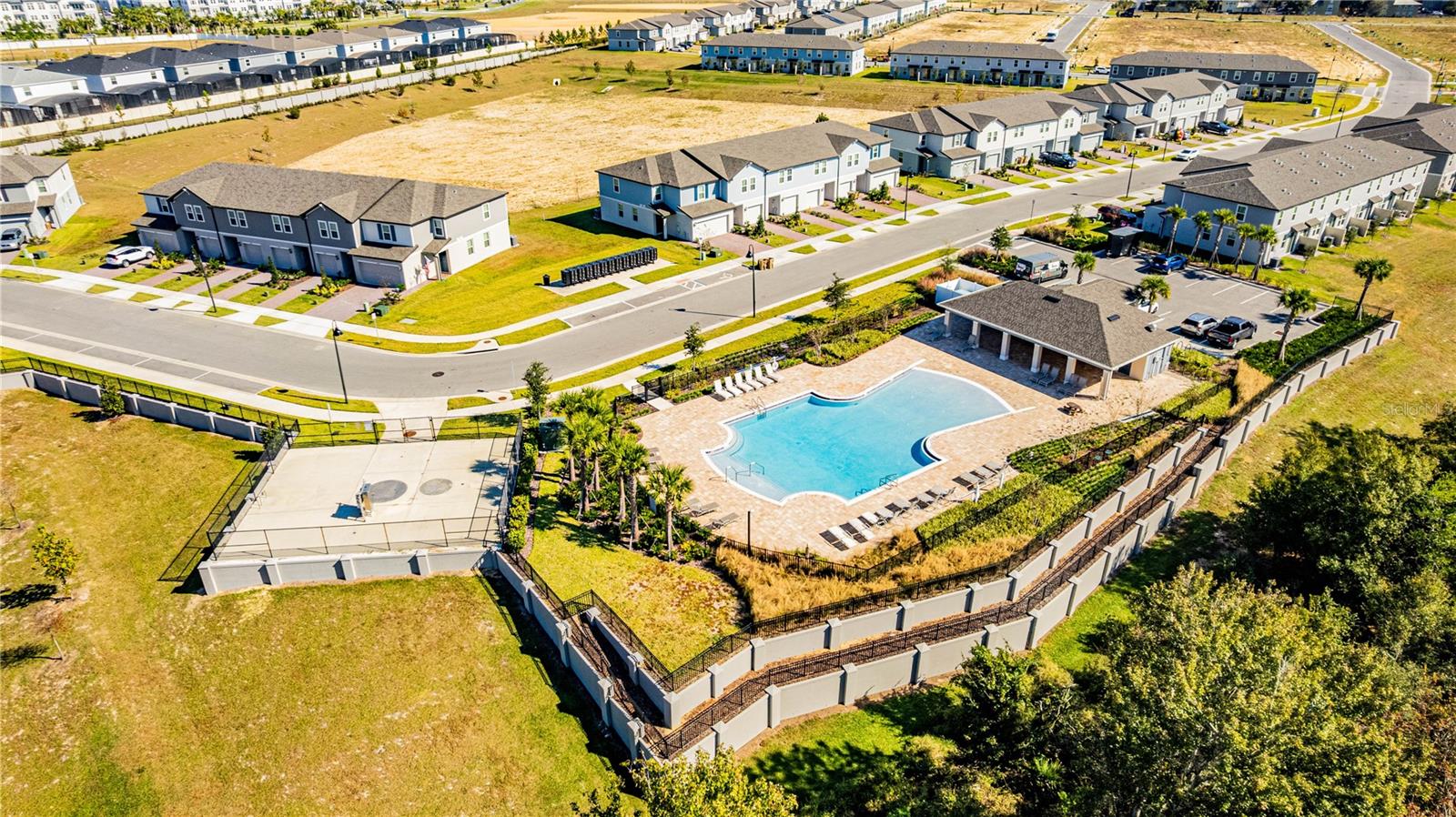 Image 28 of 31 For 16362 Bird Of Paradise Avenue