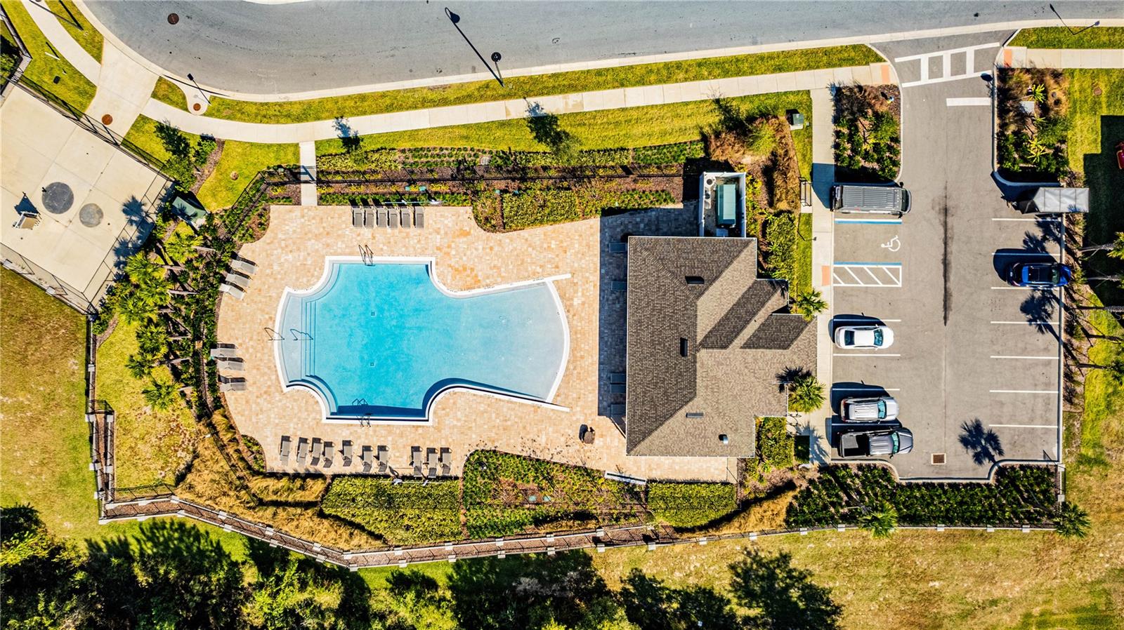 Image 29 of 31 For 16362 Bird Of Paradise Avenue