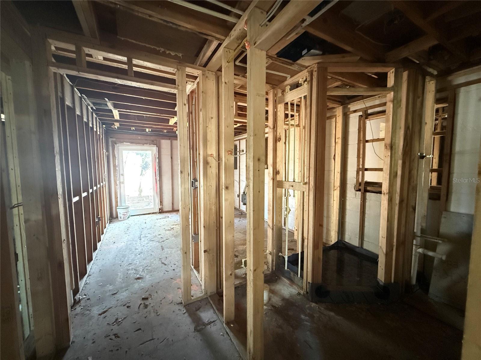 Image 11 of 19 For 1015 Palm Avenue