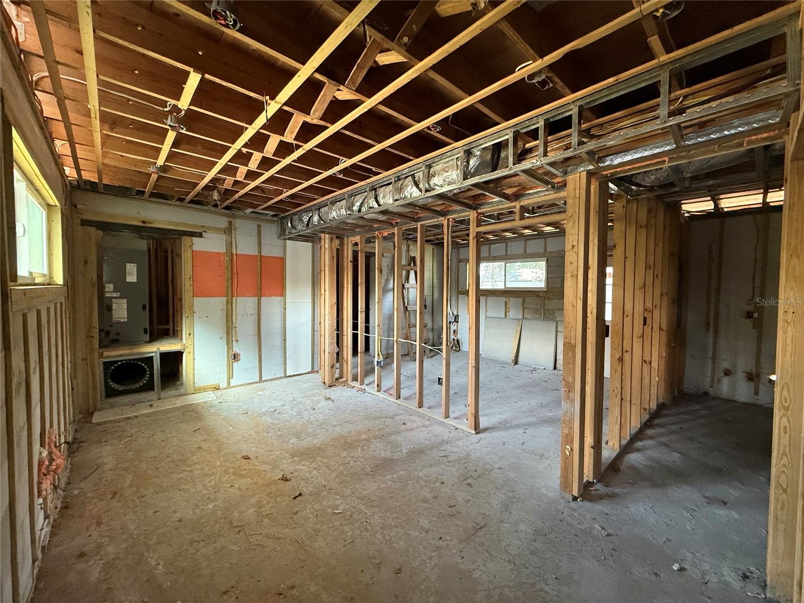 Image 12 of 19 For 1015 Palm Avenue