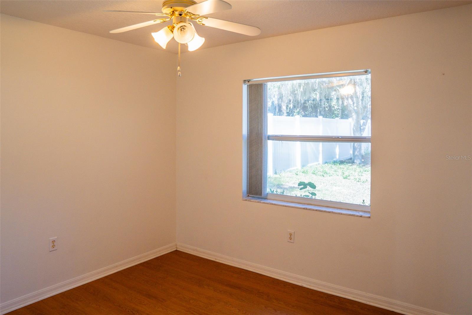 Image 12 of 22 For 11315 Lake Drive