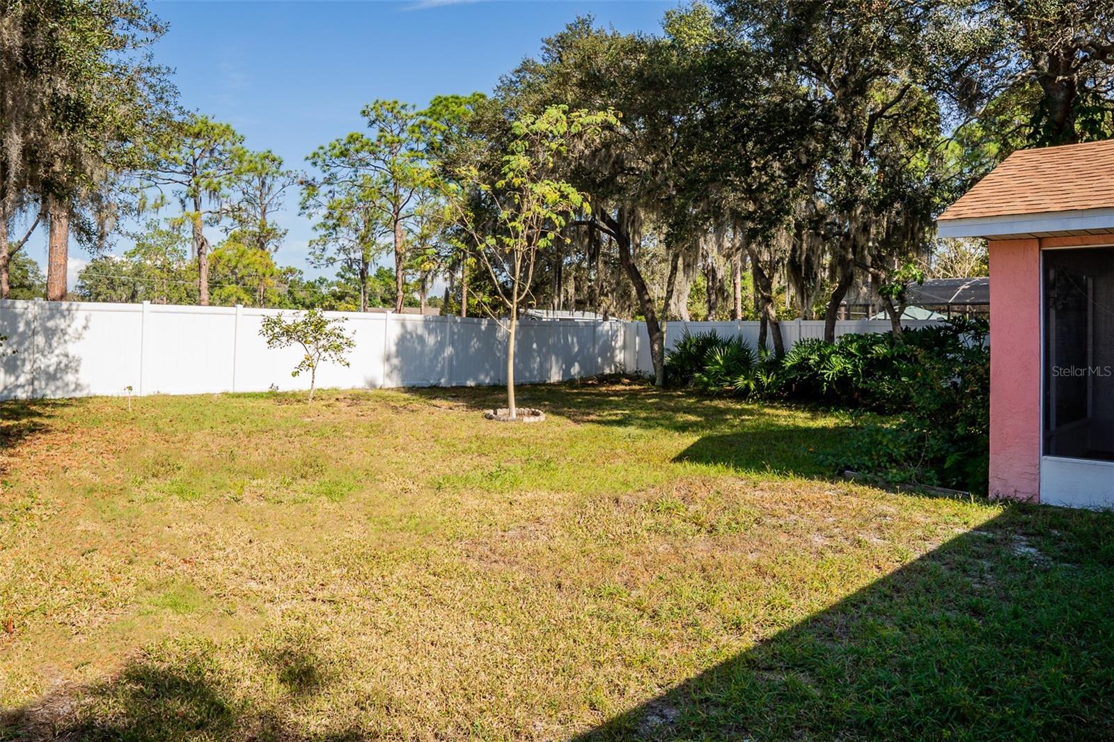 Image 20 of 22 For 11315 Lake Drive