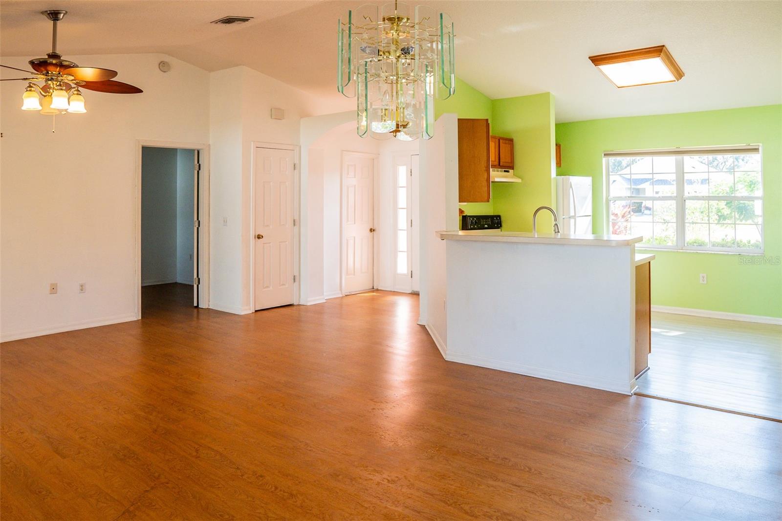 Image 3 of 22 For 11315 Lake Drive