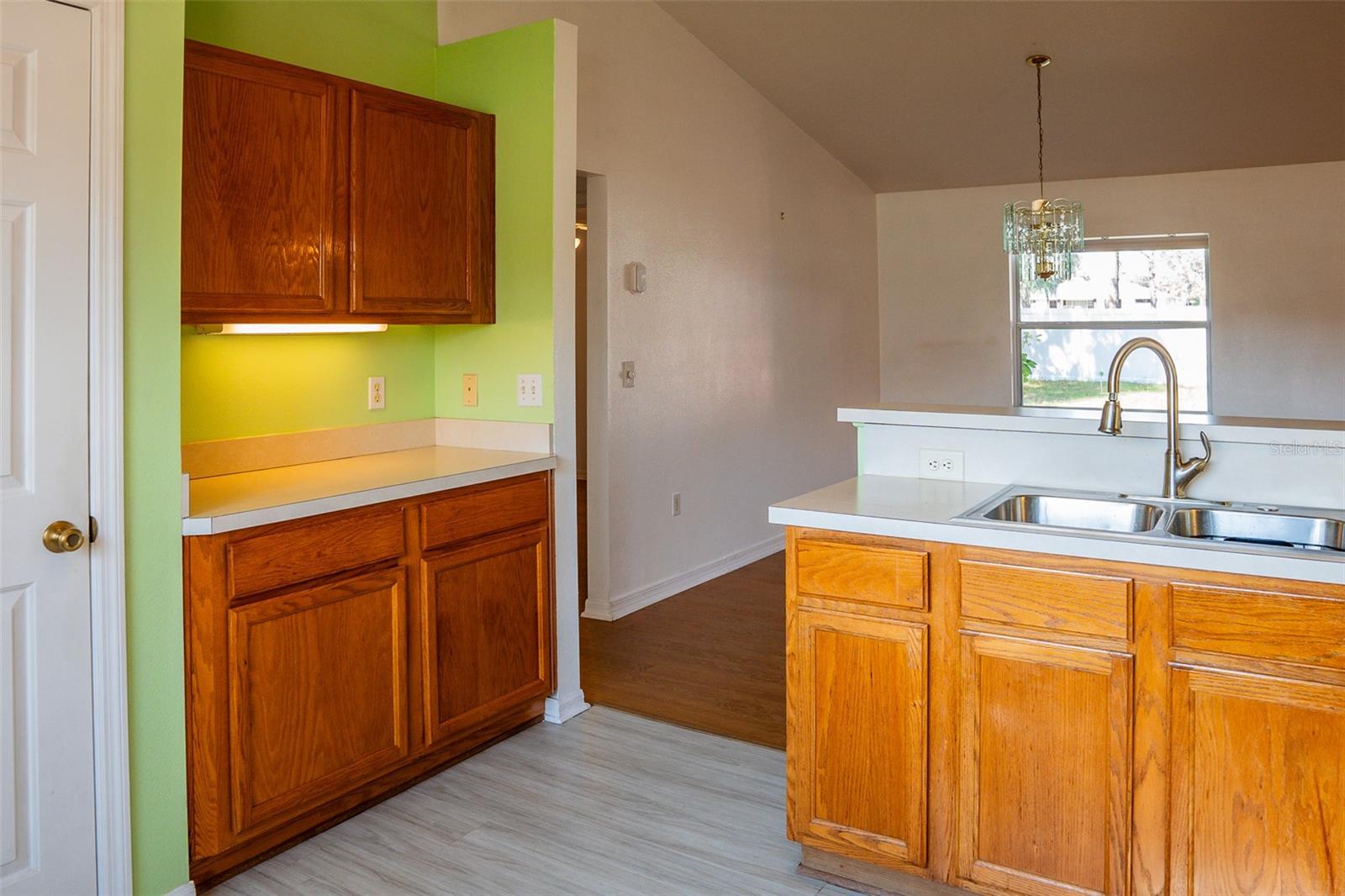 Image 6 of 22 For 11315 Lake Drive