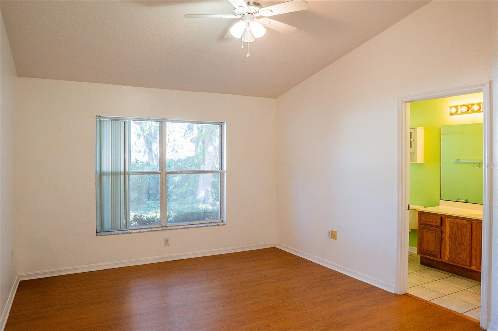 Image 9 of 22 For 11315 Lake Drive