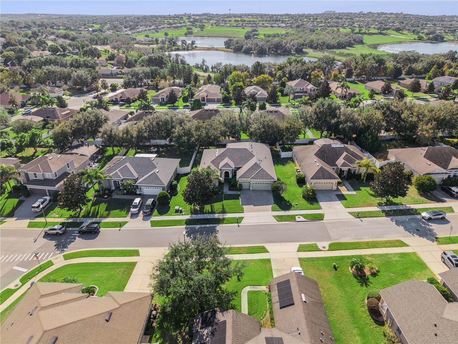 Image 35 of 38 For 366 Da Gama Drive