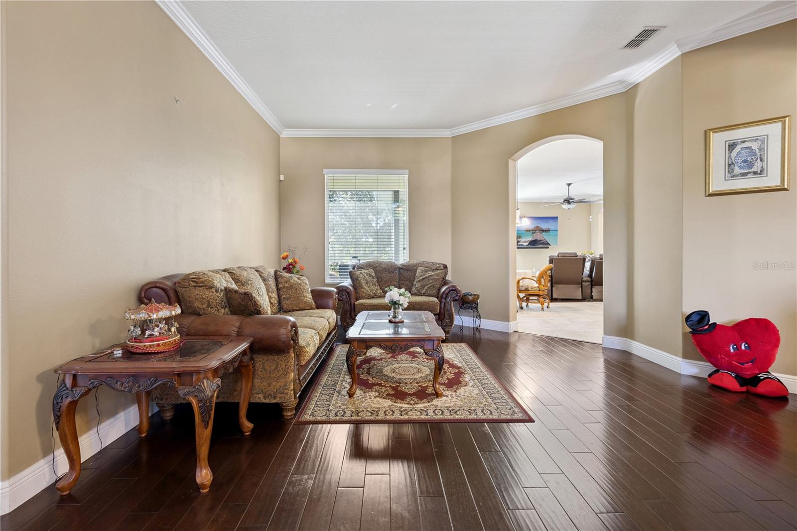 Image 7 of 38 For 366 Da Gama Drive