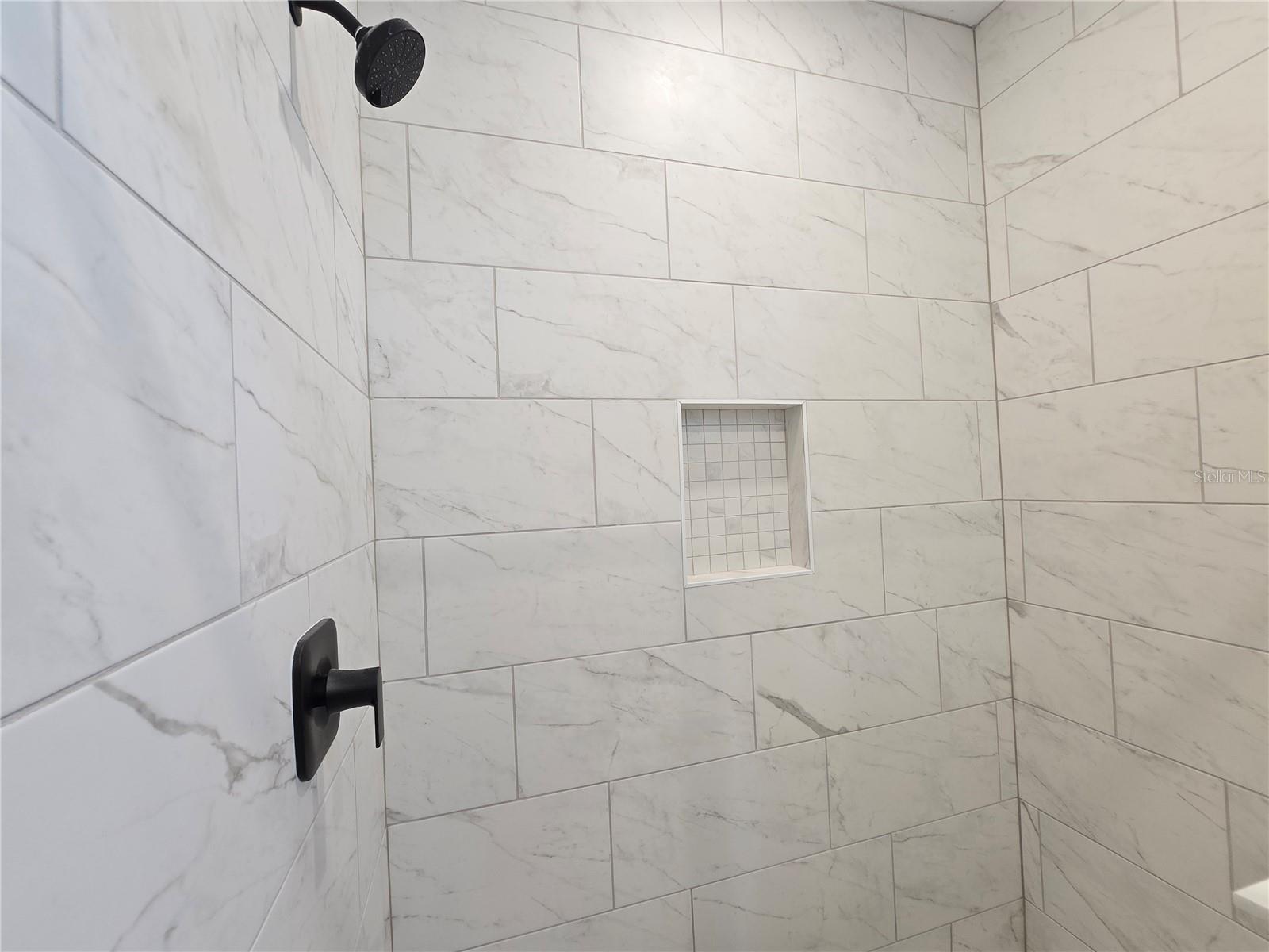 Image 11 of 67 For 6 Calendula Court