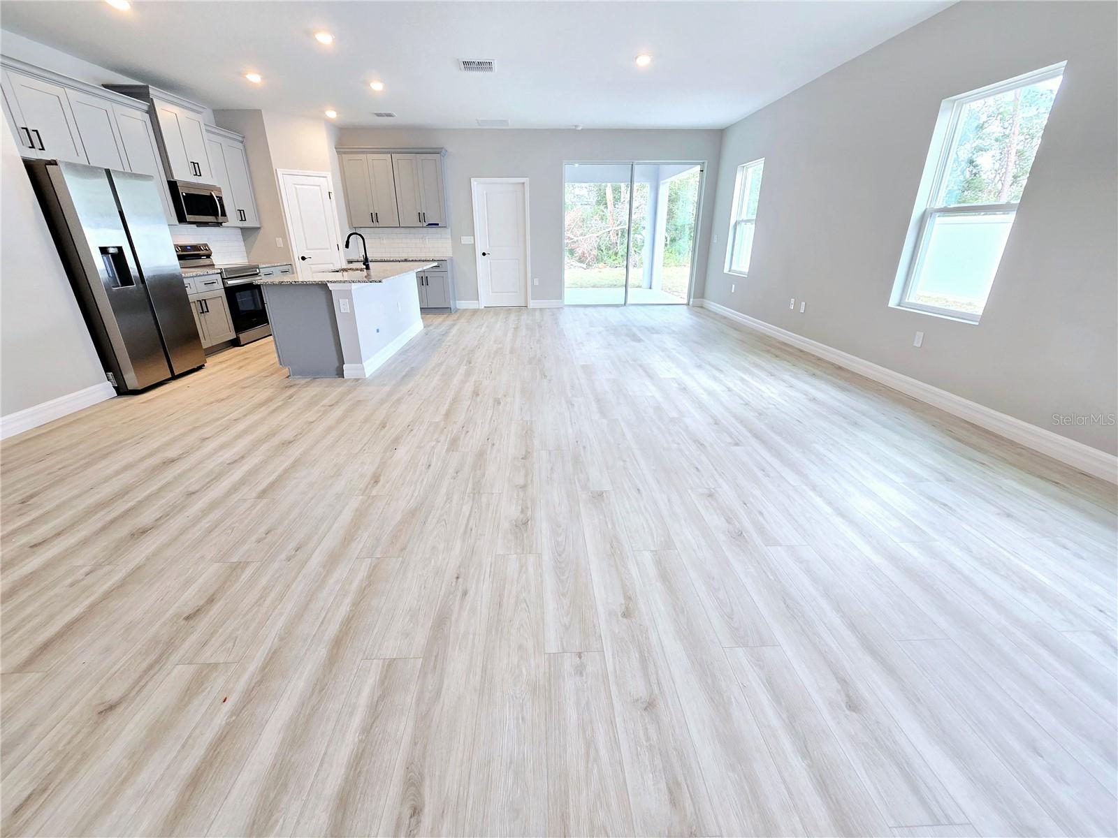 Image 2 of 67 For 6 Calendula Court