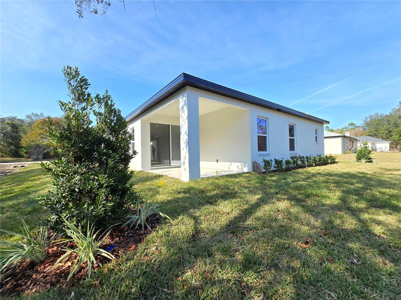 Image 32 of 67 For 6 Calendula Court