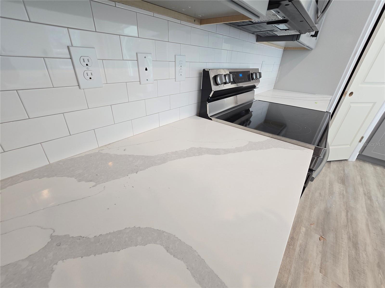 Image 4 of 67 For 6 Calendula Court