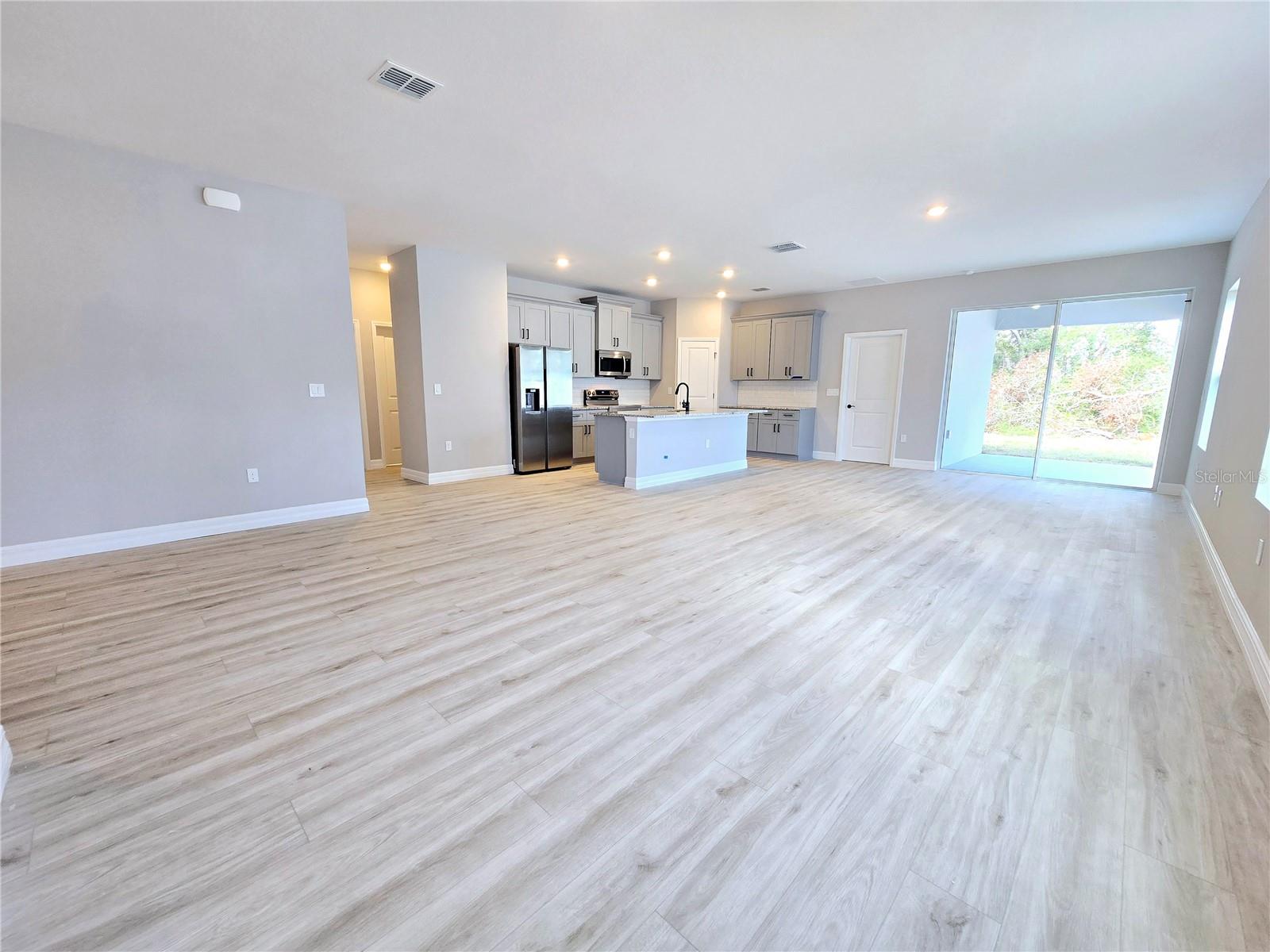 Image 43 of 67 For 6 Calendula Court