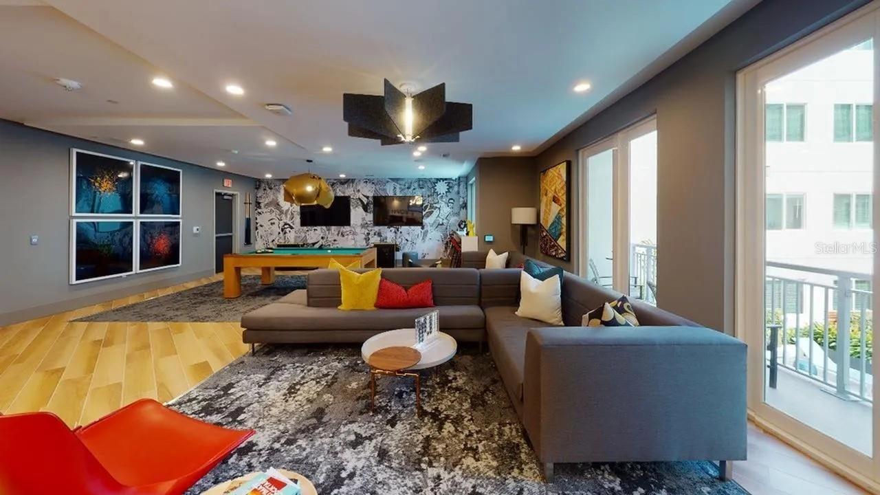 Image 16 of 25 For 503-1 Chatham Avenue