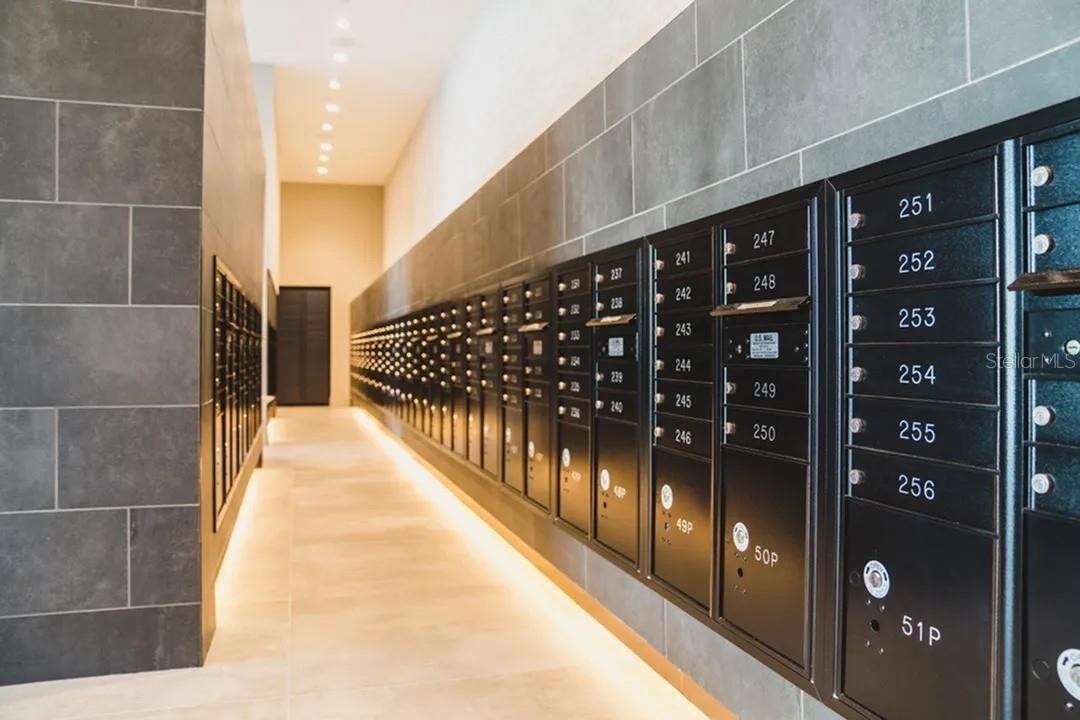 Image 21 of 25 For 503-1 Chatham Avenue