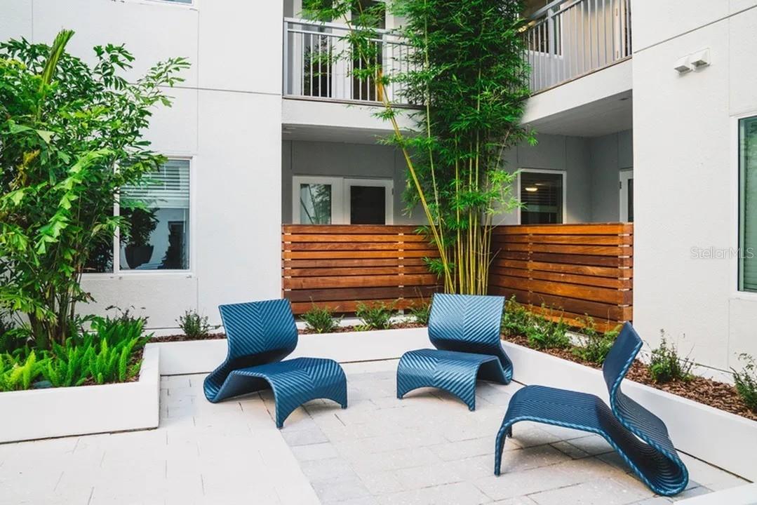 Image 22 of 25 For 503-1 Chatham Avenue