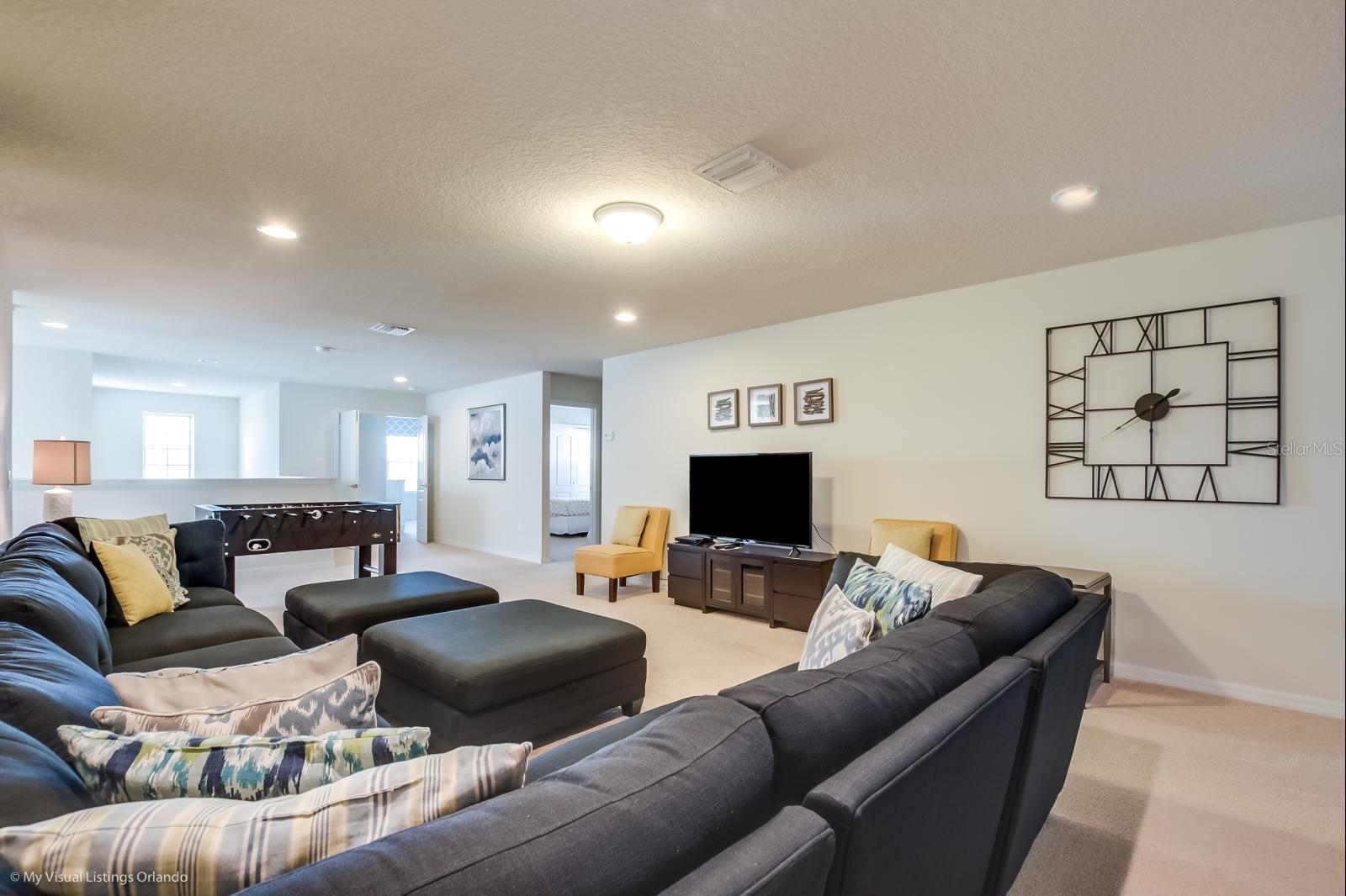 Image 22 of 48 For 8830 Macapa Drive