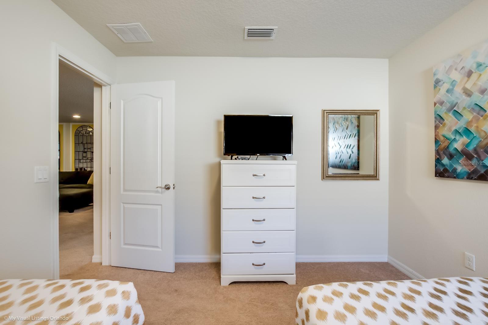 Image 37 of 48 For 8830 Macapa Drive