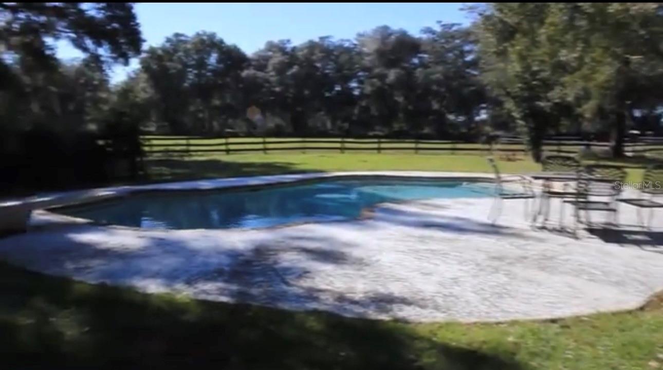 Image 18 of 31 For 9400 160th Street