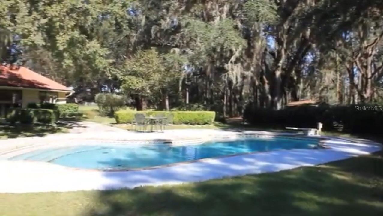 Image 19 of 31 For 9400 160th Street