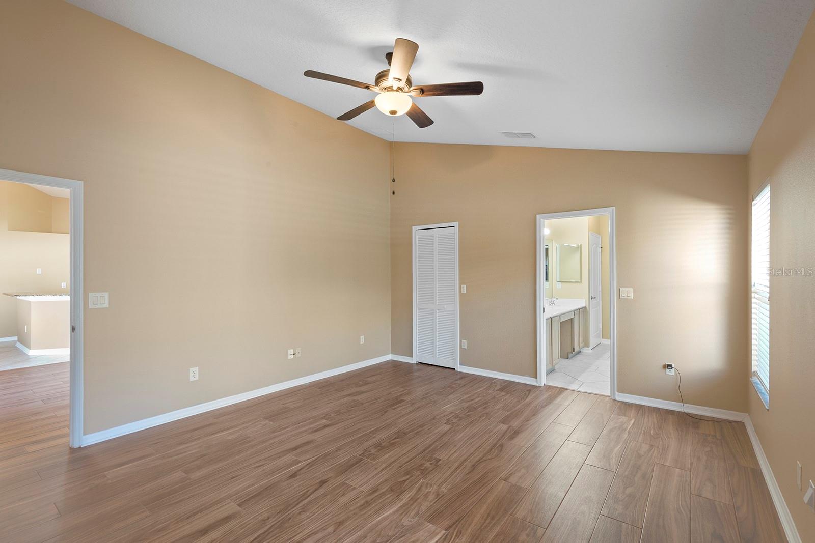 Image 18 of 55 For 1920 Turnberry Drive