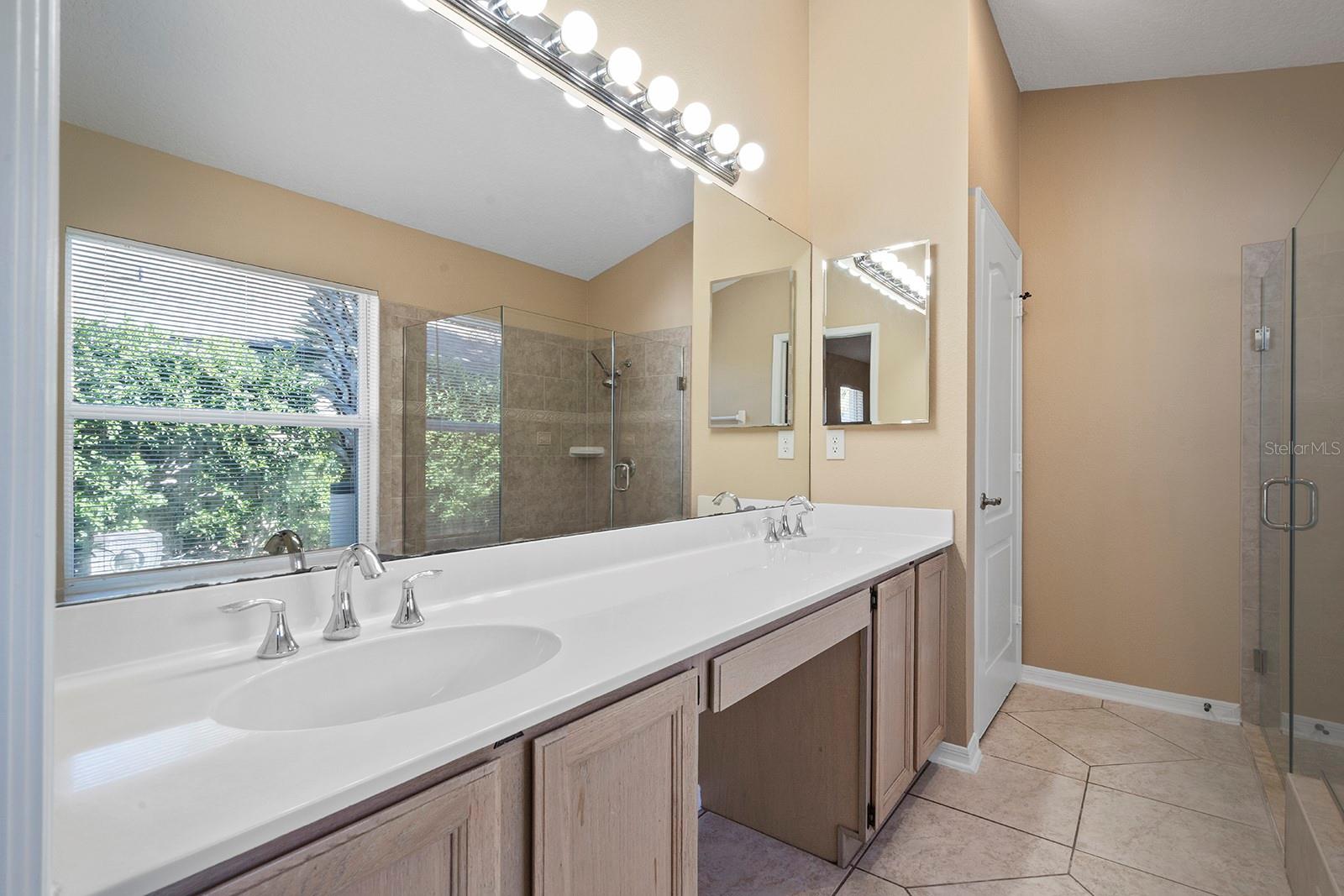 Image 21 of 55 For 1920 Turnberry Drive