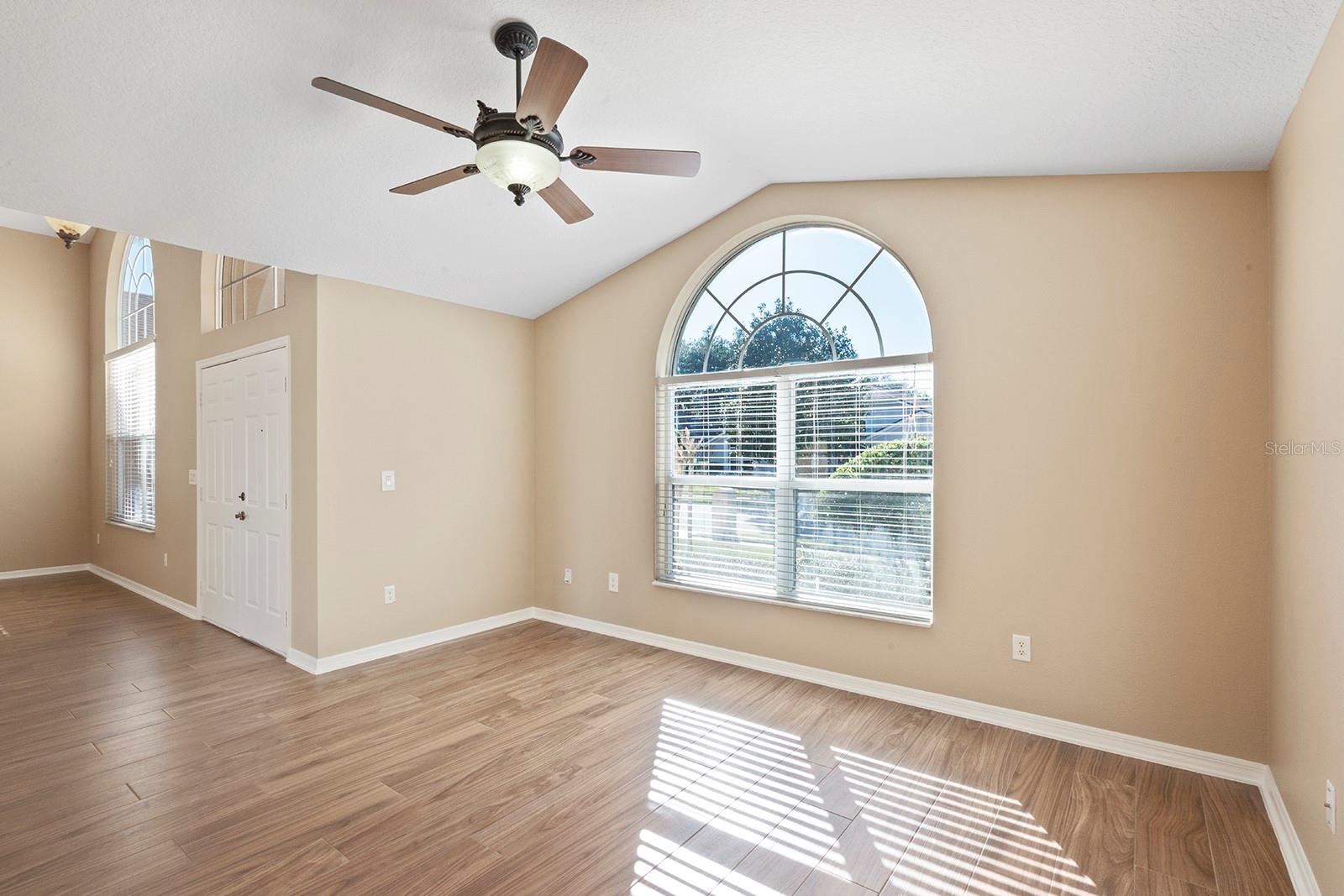 Image 26 of 55 For 1920 Turnberry Drive