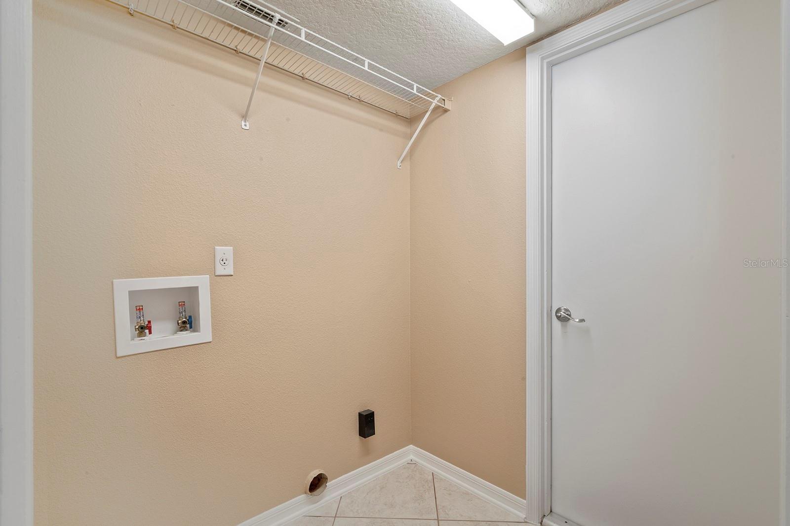 Image 34 of 55 For 1920 Turnberry Drive