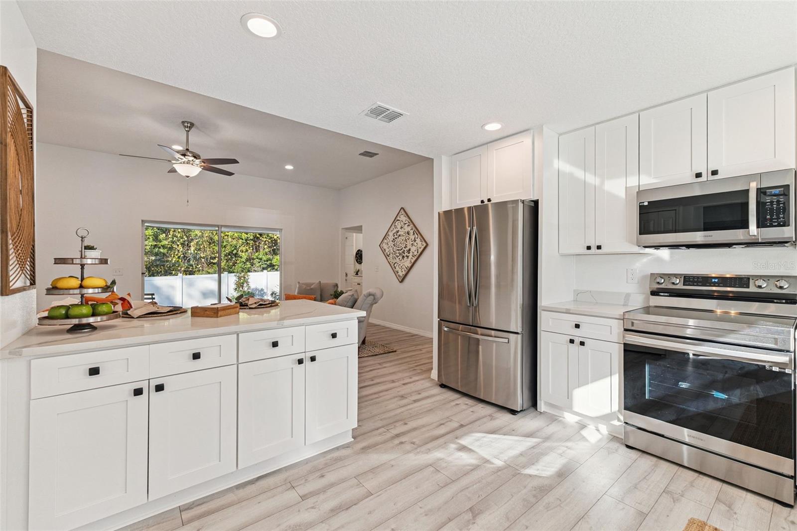 Image 3 of 28 For 1275 16th Street