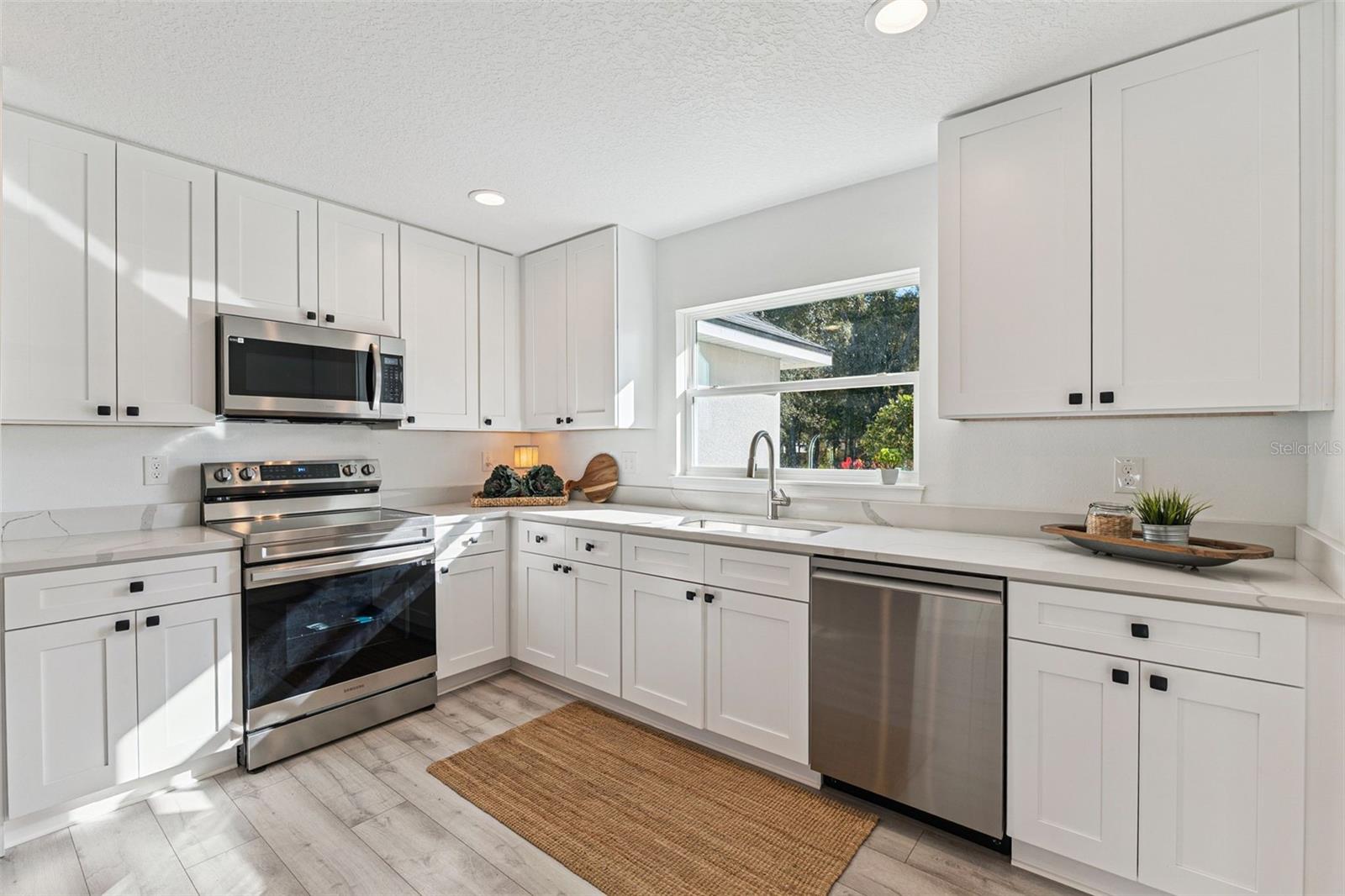 Image 4 of 28 For 1275 16th Street