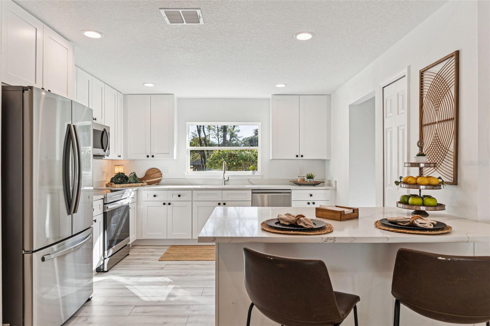 Image 5 of 28 For 1275 16th Street