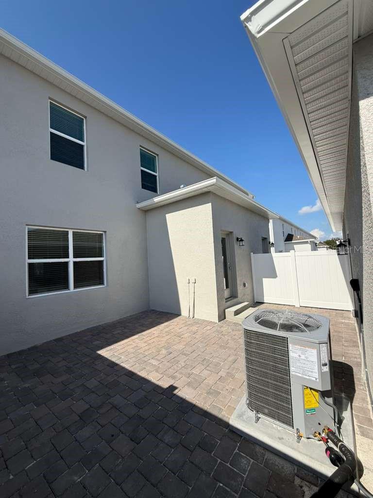 Image 30 of 40 For 2396 Rider Rain Lane