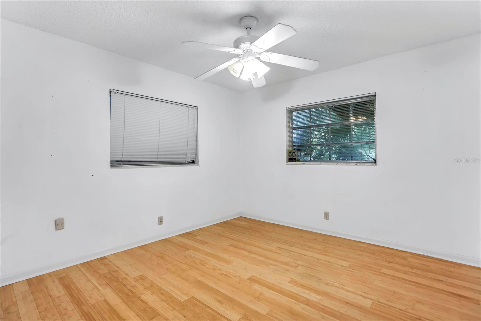 Image 13 of 24 For 4250 107th Avenue