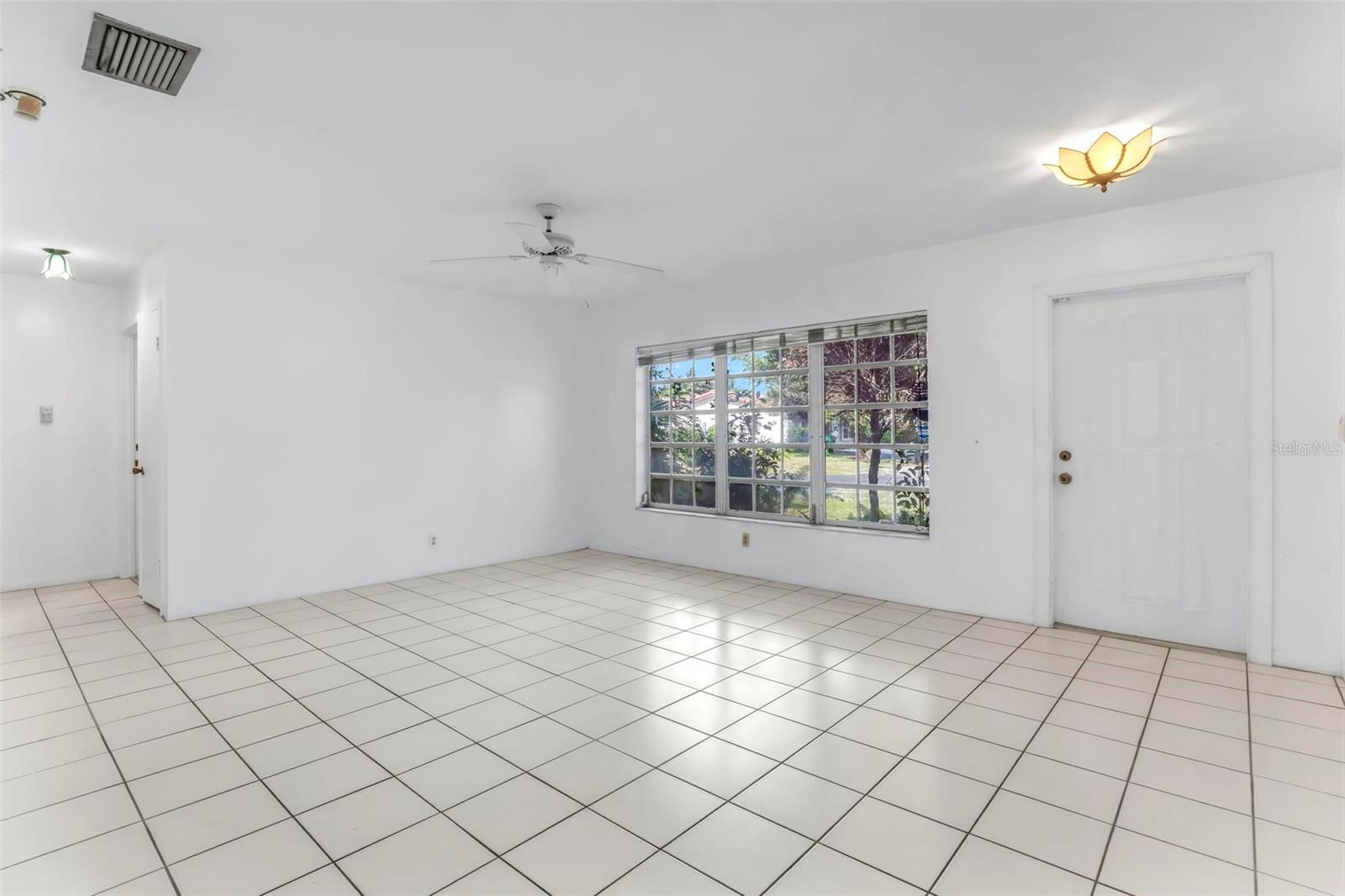 Image 3 of 24 For 4250 107th Avenue