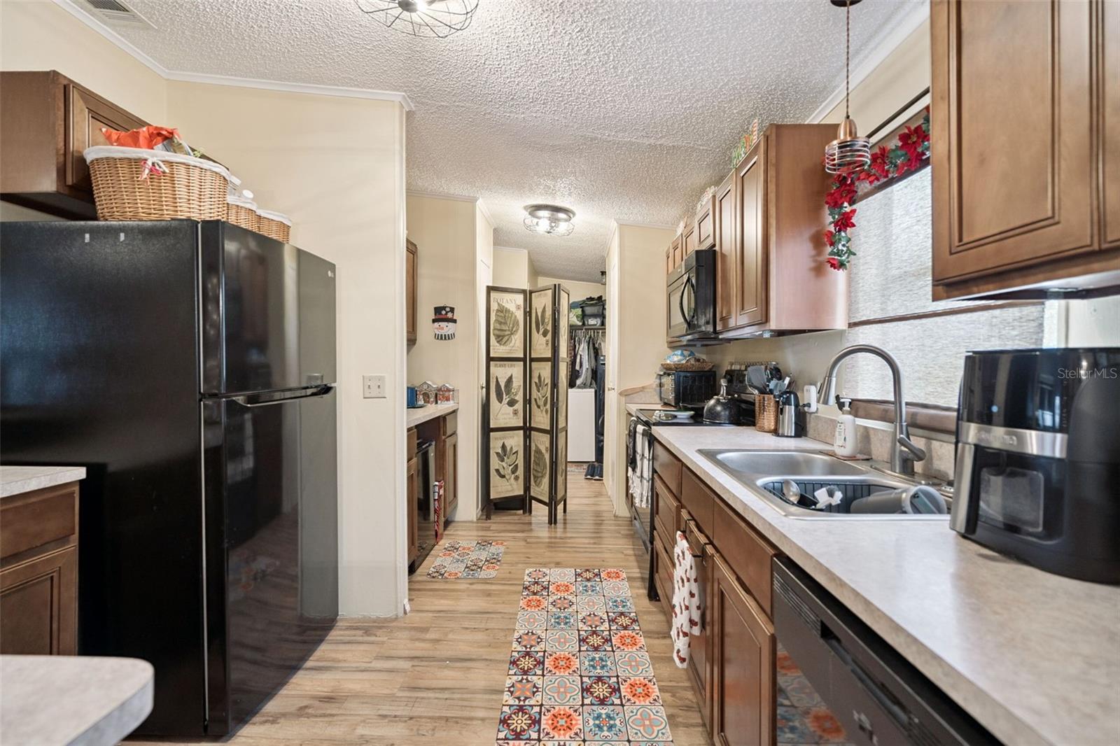 Image 10 of 41 For 50989 Highway 27  48